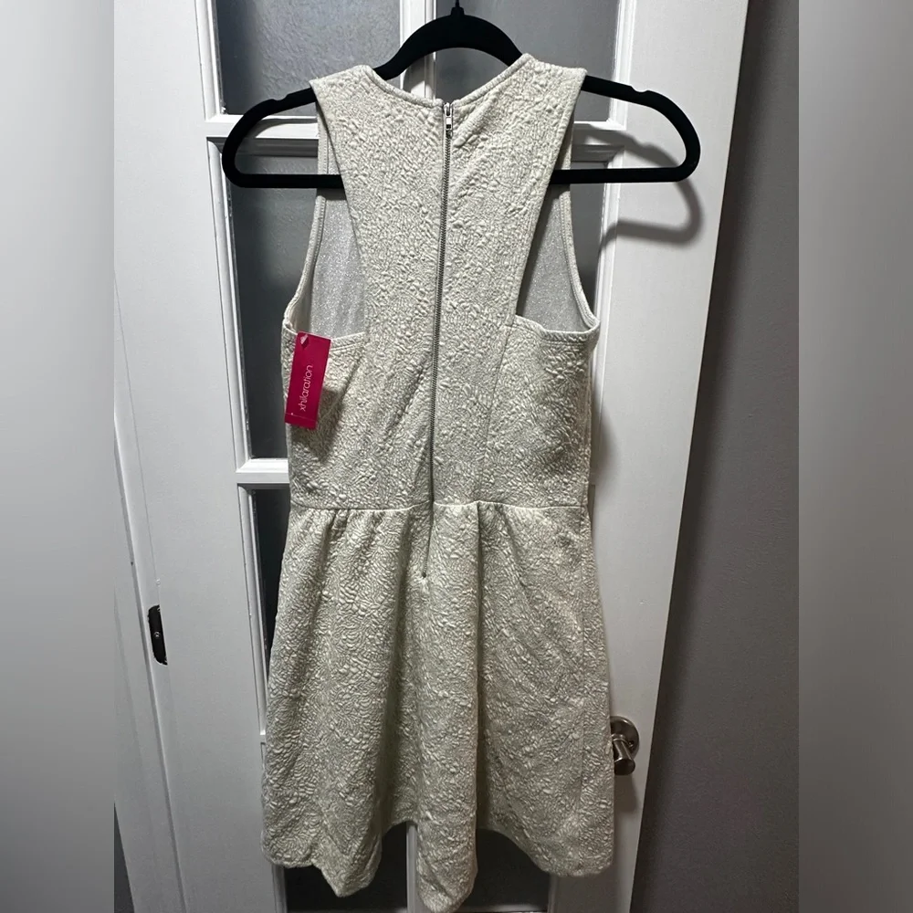 NWT Xhilaration Ivory Sleeveless Floral Embroidered Dress - Picture 10 of 11